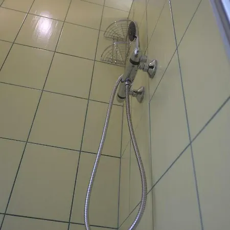 ***lucky 8 Guesthouse*** Košice