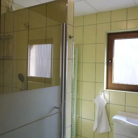 ***lucky 8 Guesthouse*** Gasthof Košice