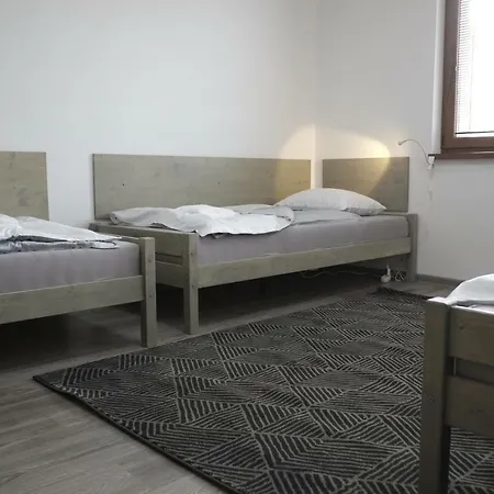 ***lucky 8 Guesthouse*** Gasthof *