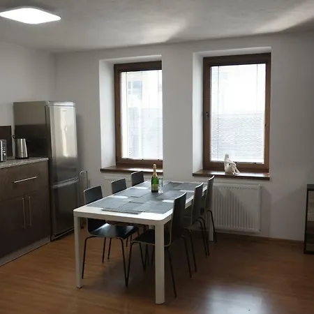 ***lucky 8 Guesthouse*** Gasthof *