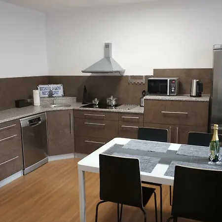 ***lucky 8 Guesthouse*** Gasthof *