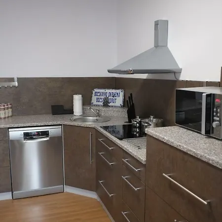 ***lucky 8 Guesthouse*** Košice