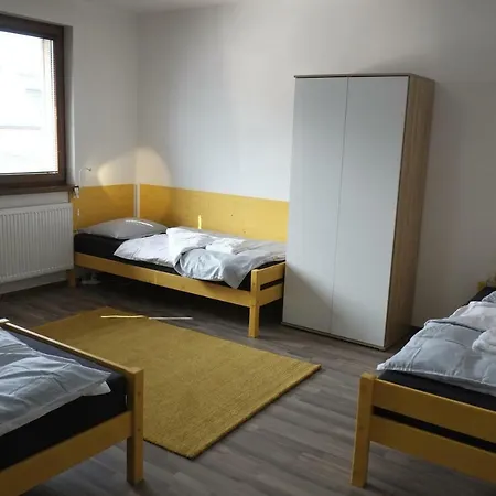 ***lucky 8 Guesthouse*** Gasthof *