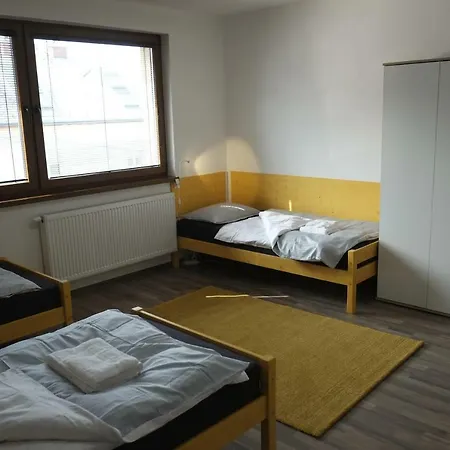 ***lucky 8 Guesthouse*** Gasthof