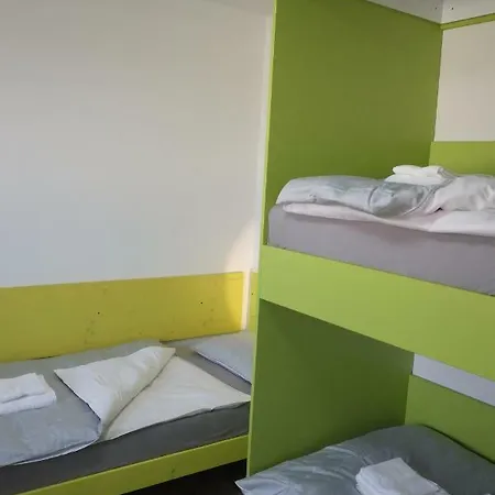 ***lucky 8 Guesthouse*** Košice
