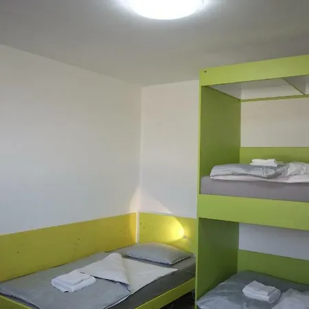 Gasthof ***lucky 8 Guesthouse*** Košice