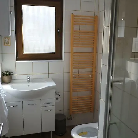 ***lucky 8 Guesthouse*** Kösice