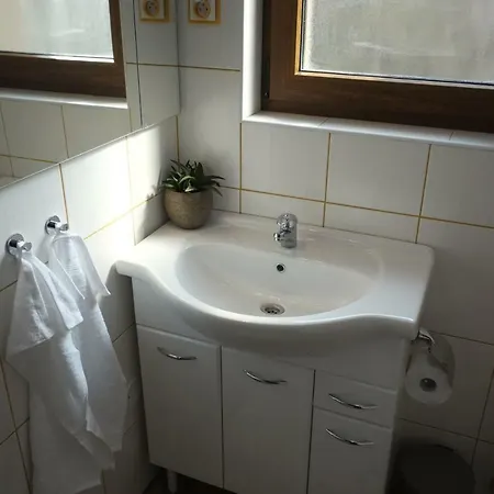 ***lucky 8 Guesthouse*** Gasthof